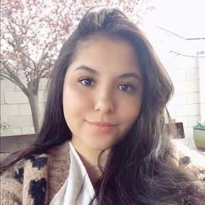 Meet your Posher, Jen